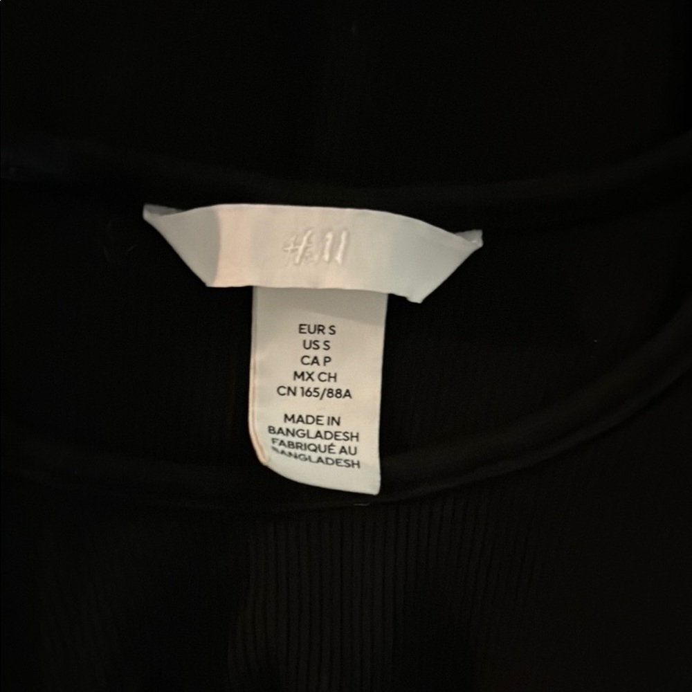 H&M Black Ribbed Top - Picture 4 of 5